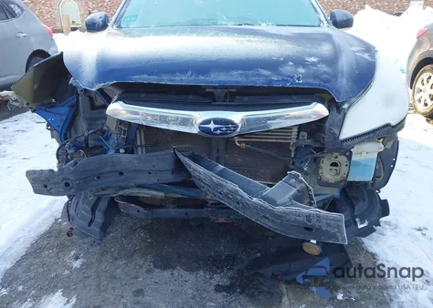 2010 Subaru Outback 2.5I Limited z USA, uszkodzony, nr VIN 4S4BRBKC4A3312416